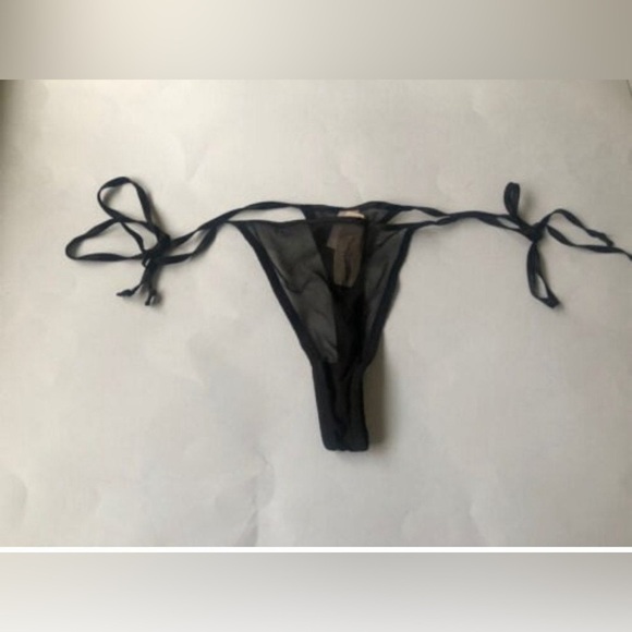 Victoria’s Secret 100% Silk Black Thong Panty size Small - Picture 1 of 3